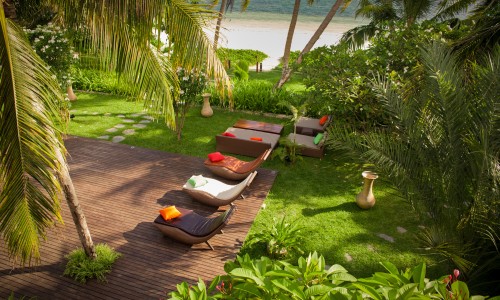 Dhevatara Beach Hotel & Spa